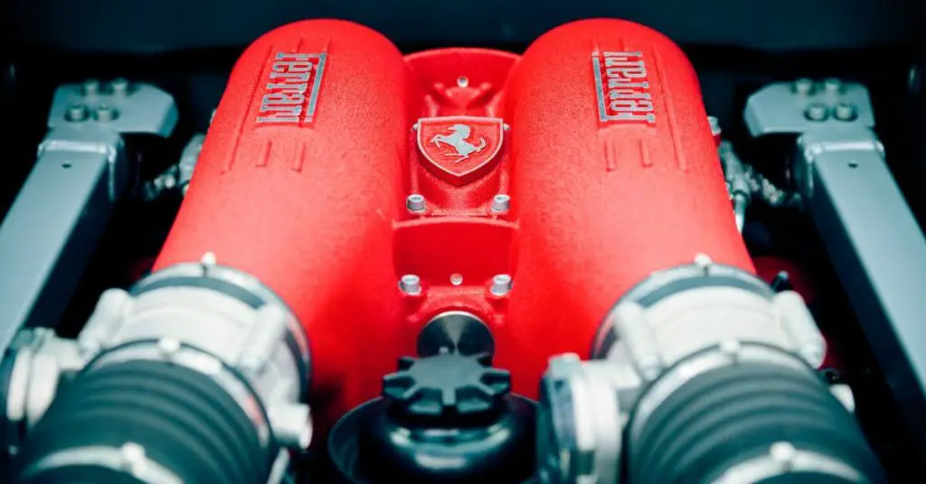 Ferrari LaFerrari - engine specs 