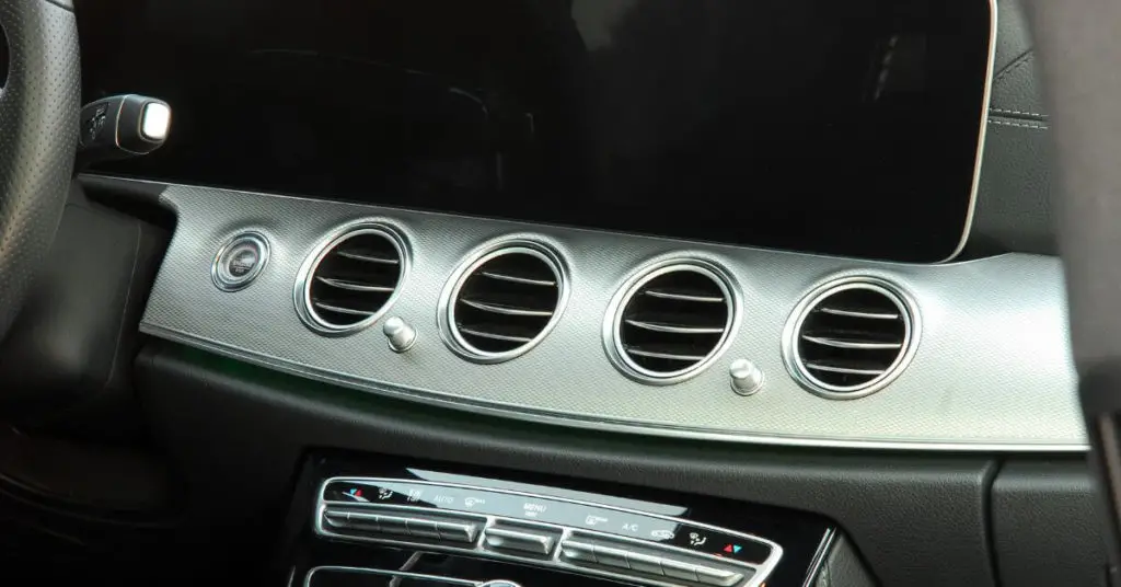 Mercedes air vents