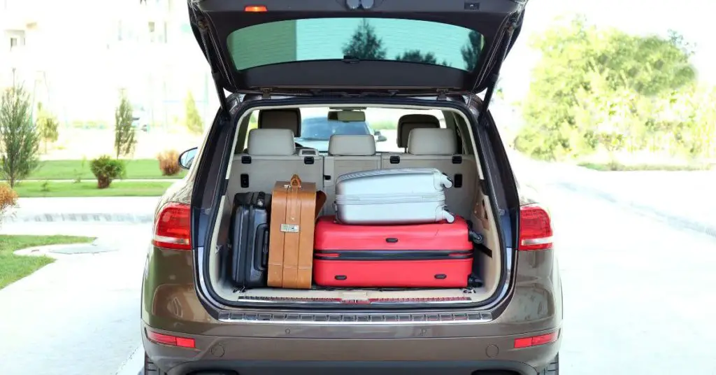 suv trunk space after the third row